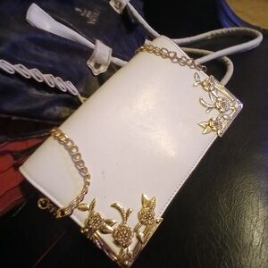 Elegant White and Gold Women's Bag